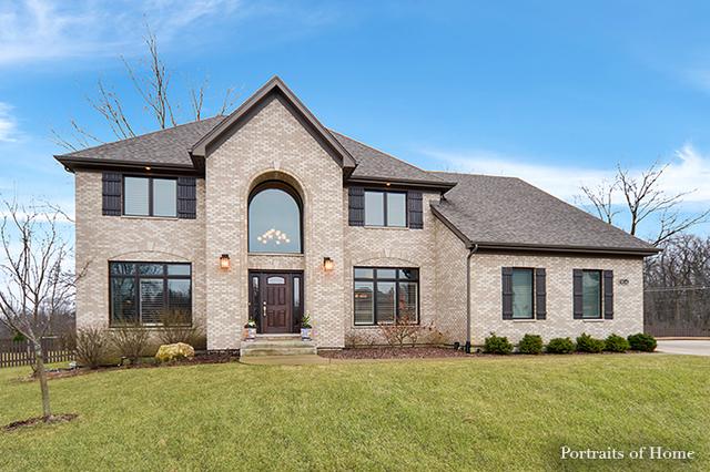 904 Stanton Ct., Naperville, IL 60540