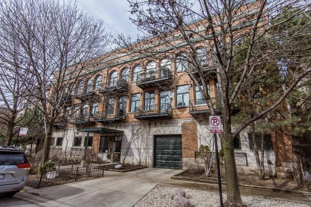 920 W Sheridan Rd. #302, Chicago, IL 60613