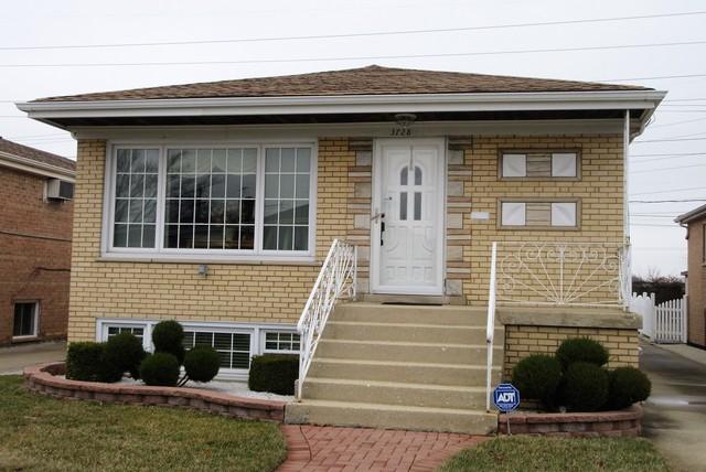 3728 W 75th Pl., Chicago, IL 60652
