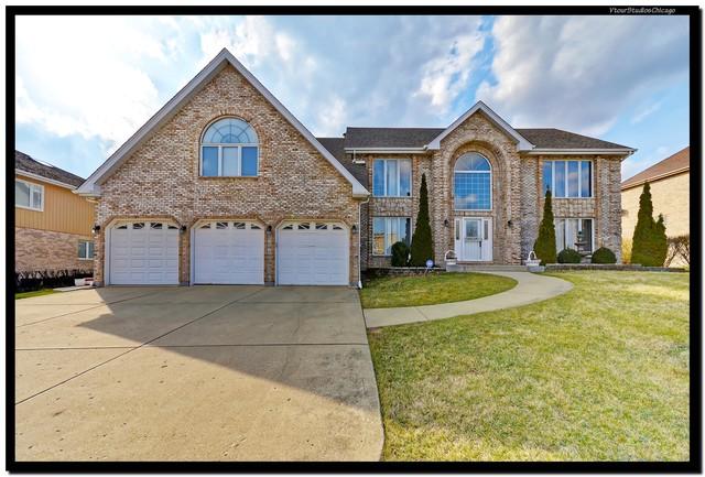 186 N Oak Mill St., Addison, IL 60101