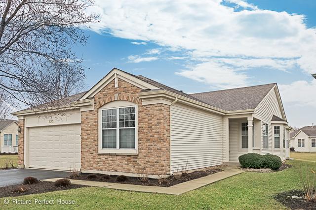 21231 Windsor Lake Ln., Crest Hill, IL 60403