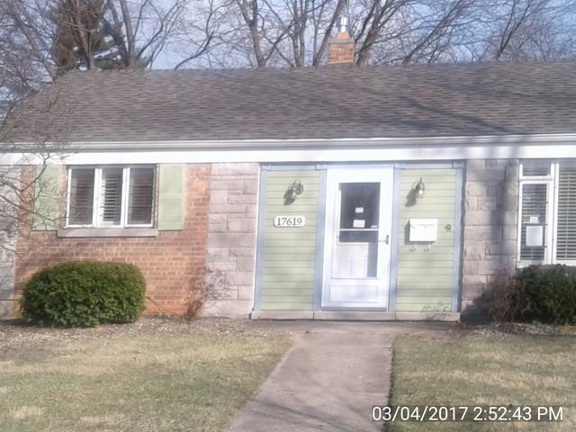17619 Dundee Ave., Homewood, IL 60430