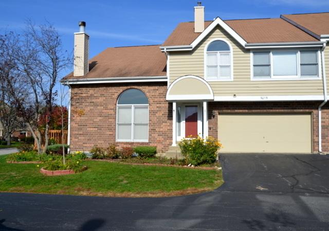 8015 Barrymore Dr., Darien, IL 60561