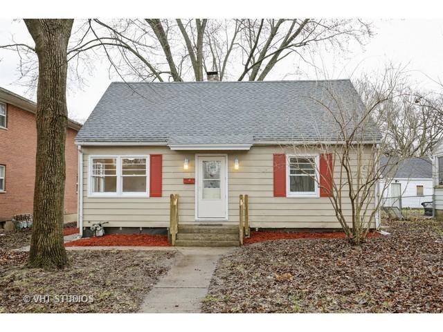 618 Ellwood Ave., Dekalb, IL 60115