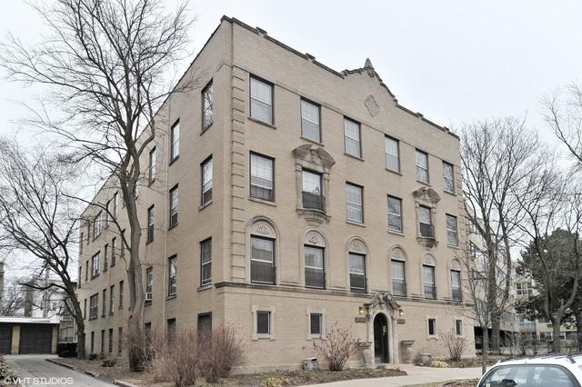 2048 W Farwell Ave. #3W, Chicago, IL 60645