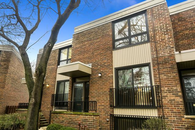 914 S Laflin St., Chicago, IL 60607