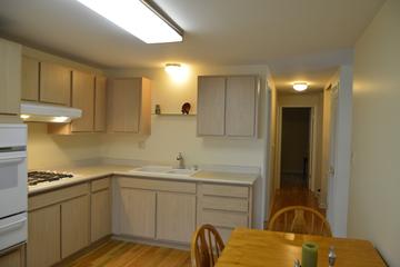 625 Kenilworth St., Grayslake, IL 60030