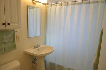 625 Kenilworth St., Grayslake, IL 60030