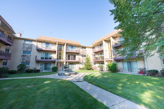 6875 N Northwest Hwy. #2D, Chicago, IL 60631