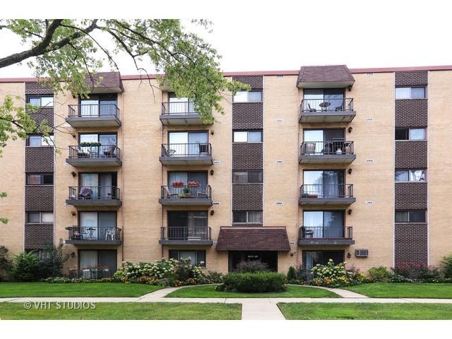 1623 Ashland Ave. #4F, Des Plaines, IL 60016