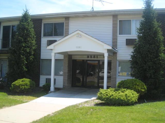 9581 Dee Rd. #2E, Des Plaines, IL 60016
