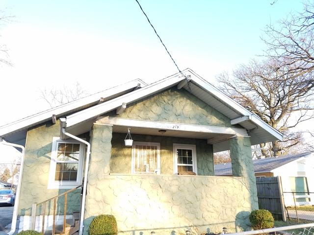 219 N Loucks St., Aurora, IL 60505