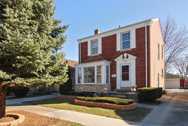 3825 Highland Ave., Berwyn, IL 60402