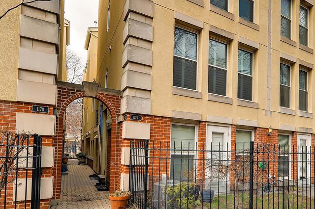1174 S Plymouth Ct., Chicago, IL 60605