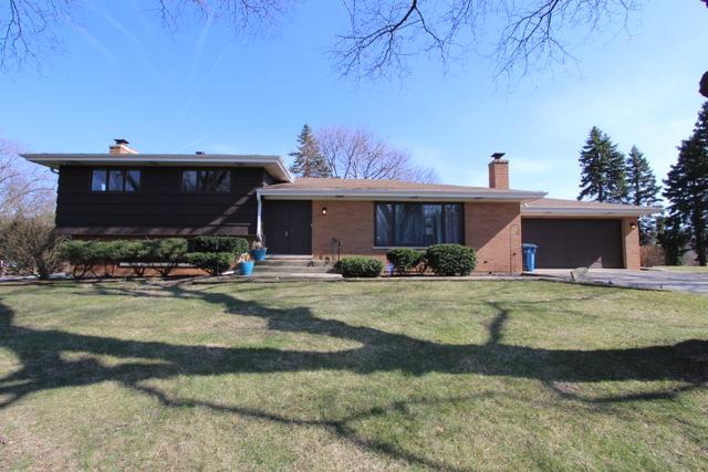 6321 Tamiami Dr., Downers Grove, IL 60516