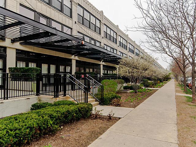 1033 W 14th Pl. #222, Chicago, IL 60608