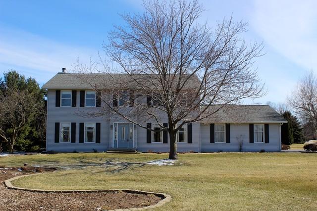 7921 Cricklewood Dr., Roscoe, IL 61073