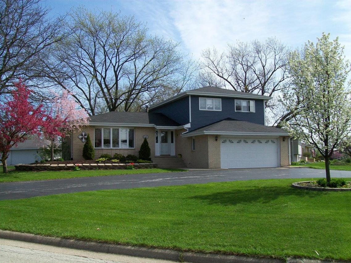 15147 Kilpatrick Ave., Oak Forest, IL 60452