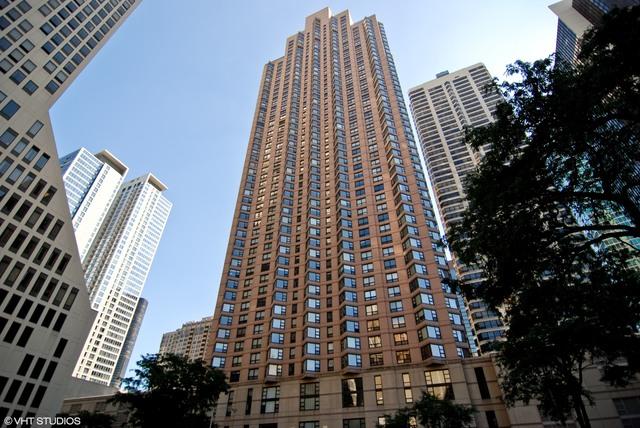 401 E Ontario St. #4204, Chicago, IL 60611