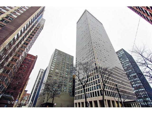 260 E Chestnut St. #1805, Chicago, IL 60611