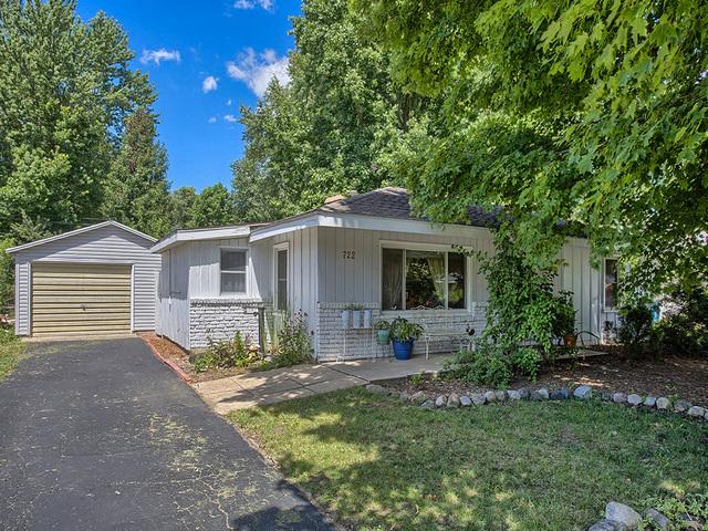 722 Dover Pl., Champaign, IL 61820
