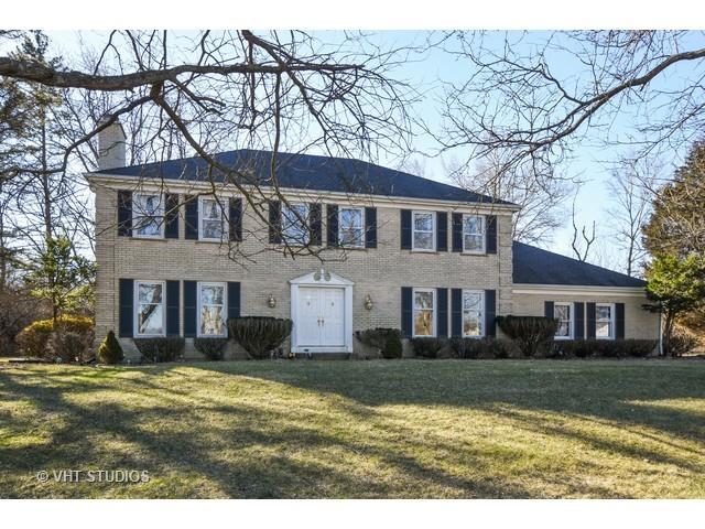 25313 W Elm Grove Dr., Barrington, IL 60010