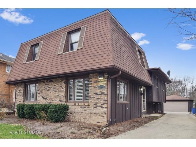 414 N Park Blvd., Glen Ellyn, IL 60137