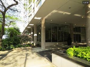 5757 N Sheridan Rd. #2H, Chicago, IL 60660