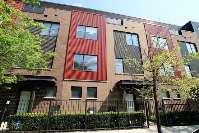 562 W 16th St., Chicago, IL 60616
