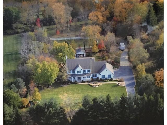 32W595 Oak Lawn Farm Rd., Wayne, IL 60184