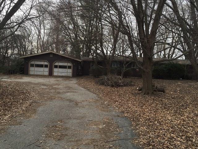 8205 Huntley Rd., Crystal Lake, IL 60014