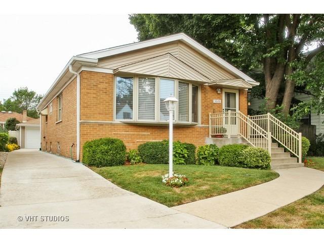 5020 N New England Ave., Chicago, IL 60656