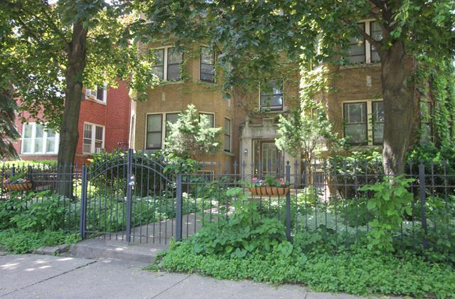 124 N Austin Blvd. #3S, Oak Park, IL 60302