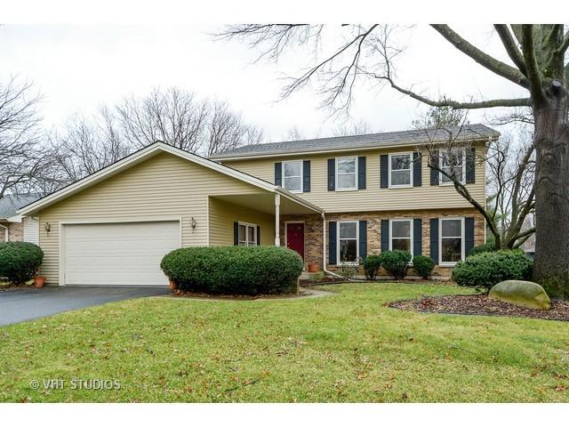1208 E Gartner Rd., Naperville, IL 60540