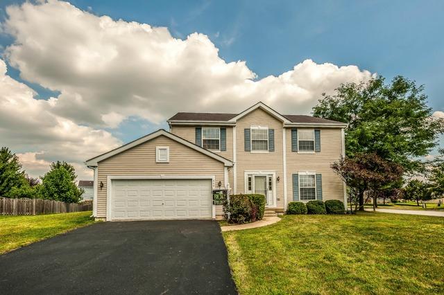 840 Clarendon Ct., Aurora, IL 60504