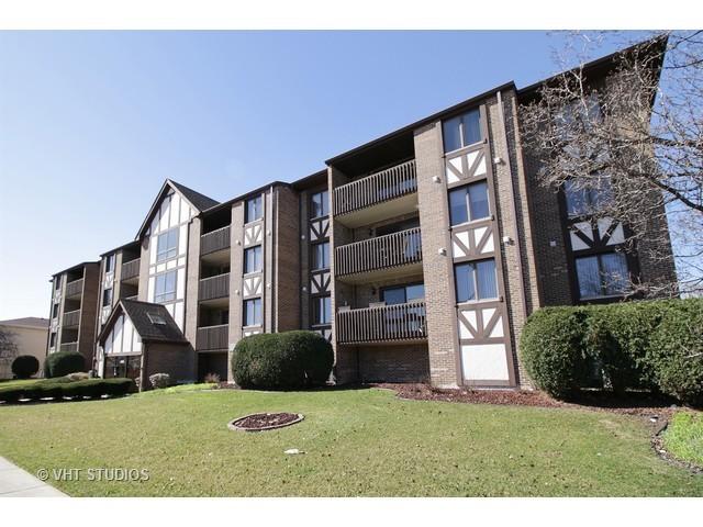 10320 Central Ave. #306, Oak Lawn, IL 60453