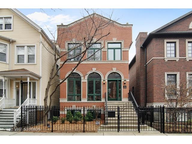 1453 W Oakdale Ave., Chicago, IL 60657