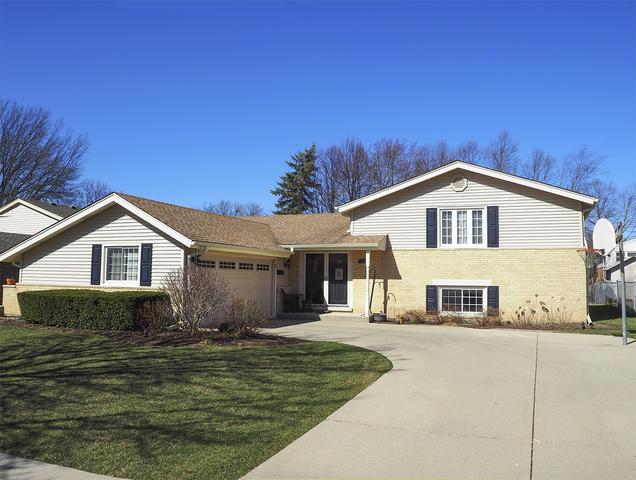 510 E Burr Oak Dr., Arlington Heights, IL 60004
