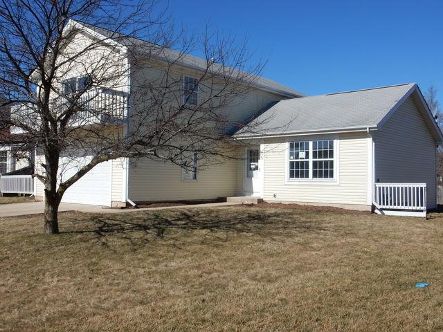 448 Windridge Dr., Round Lake Park, IL 60073