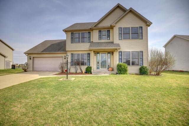 524 Hawthorne Dr., St. Joseph, IL 61873