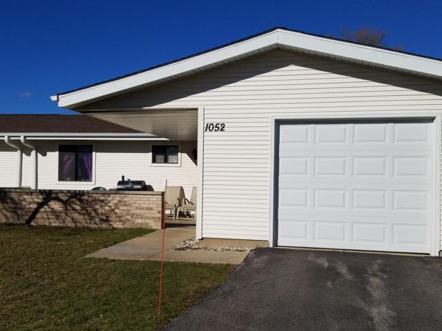 1052 Belmont Ct., Schaumburg, IL 60193