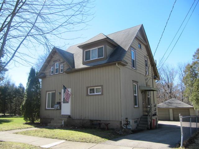15 N 7th St., St. Charles, IL 60174