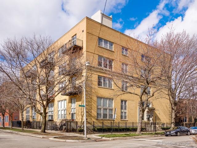 3900 N Claremont Ave. #305, Chicago, IL 60618