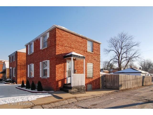2125 S 23rd Ave., Broadview, IL 60155
