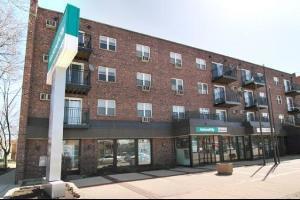 6333 N Milwaukee Ave. #2B, Chicago, IL 60646