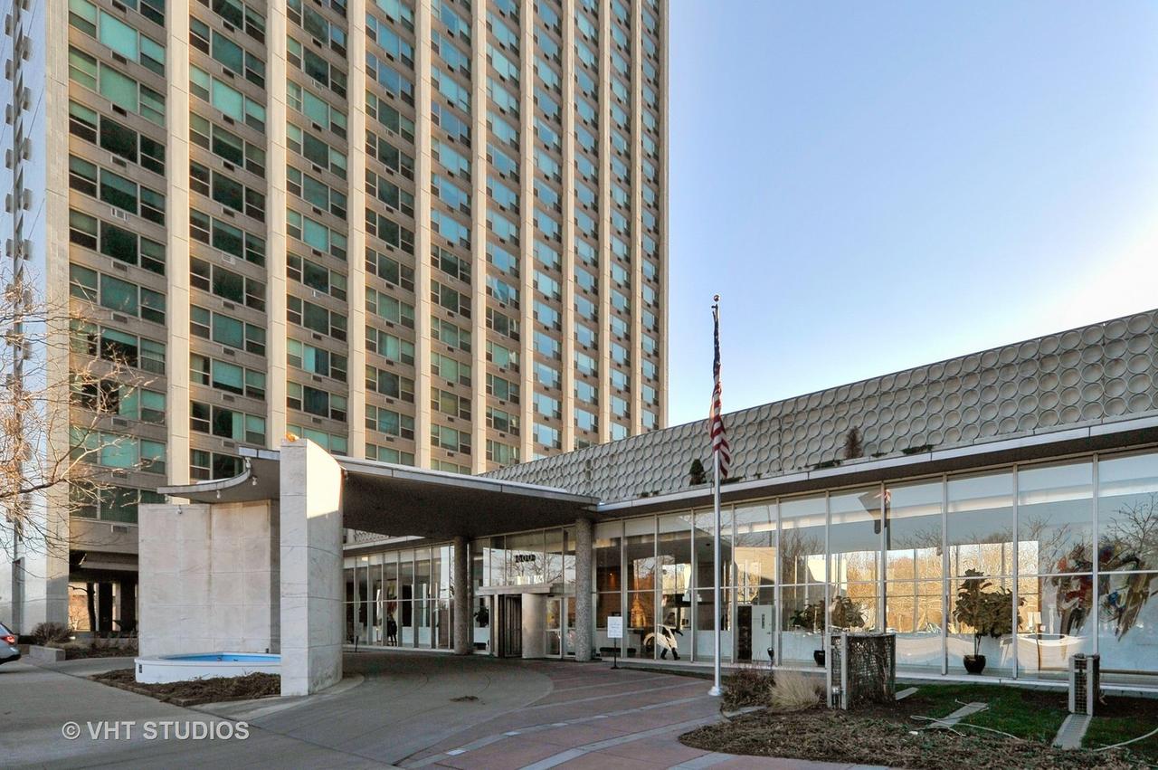 3600 N Lake Shore Dr. #2506, Chicago, IL 60613