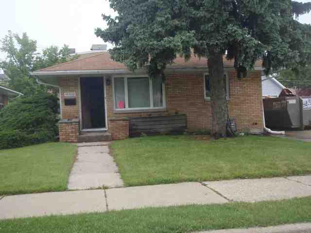 20 N Sumac Ave., Waukegan, IL 60085