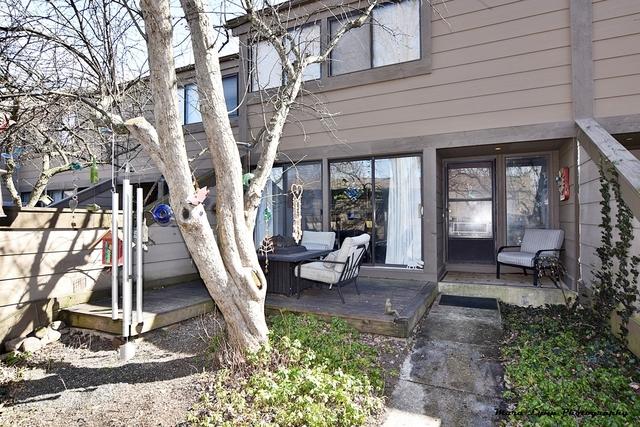 111 Aberdeen Ct., Geneva, IL 60134