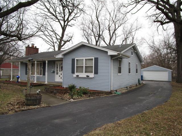 435 E 158th St., South Holland, IL 60473