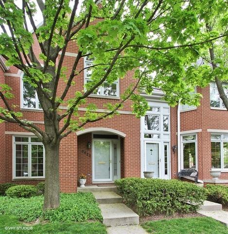 5923 N Sauganash Ln., Chicago, IL 60646